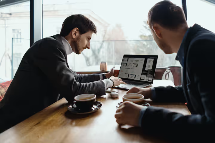 How to Compare and Choose Online Brokerage Platforms